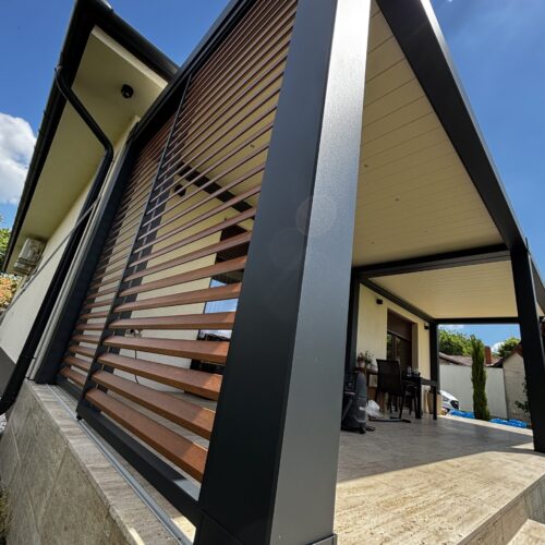 Pergola Tolózsalugáterrel Pergoroll